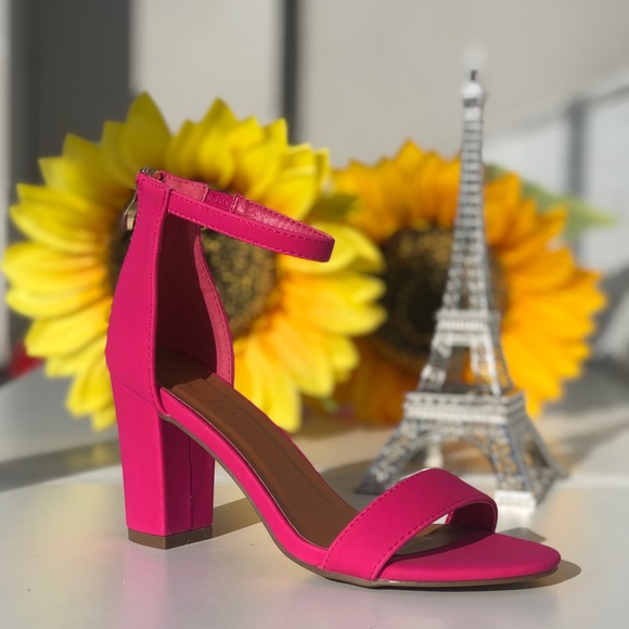 Shoe Love Shoes - Hot pink sandals